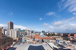 Oaks Adelaide Horizons Suites