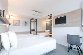 Hotel Avra by Smile hotels