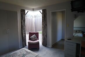 The Village Inn Hotel