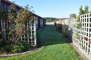 The Village Inn Hotel