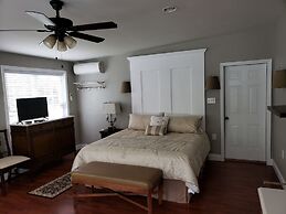 Cameron Estate Inn & Restaurant