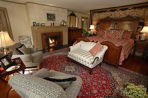 Cameron Estate Inn & Restaurant