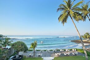 Candi Beach Resort and Spa