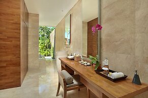 Candi Beach Resort and Spa