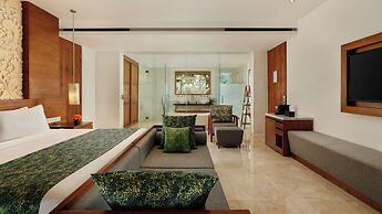 Candi Beach Resort and Spa