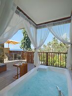 Candi Beach Resort and Spa