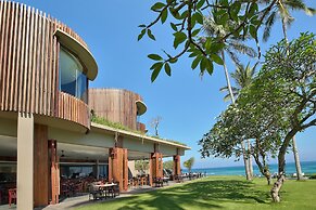 Candi Beach Resort and Spa