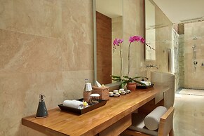 Candi Beach Resort and Spa