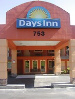 Days Inn by Wyndham Marietta White Water