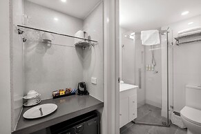 Best Western Plus Buckingham International