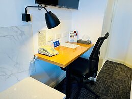 Best Western Plus Buckingham International