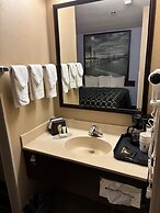 Super 8 by Wyndham Fairfield