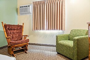 Econo Lodge Custer - Crazy Horse Area