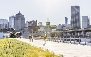 Hotel Universel Montreal