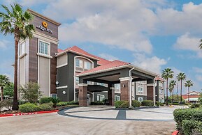 La Quinta Inn & Suites by Wyndham Tomball
