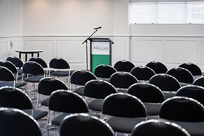 Hotel Armitage and Conference Centre