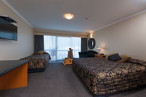 Picton Beachcomber Inn