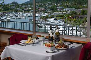 Picton Beachcomber Inn