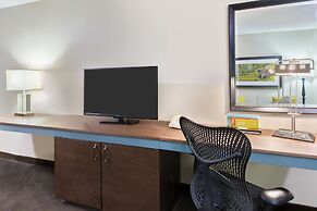 Hilton Garden Inn Westbury