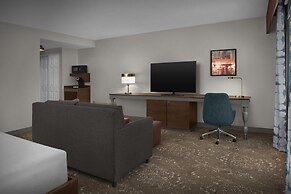 Hilton Garden Inn Westbury