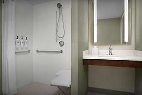 Hilton Garden Inn Westbury