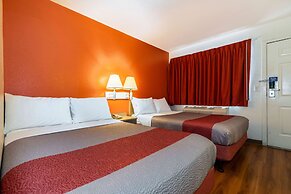 Motel 6 Palm Springs, CA - East - Palm Canyon