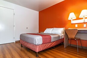 Motel 6 Palm Springs, CA - East - Palm Canyon