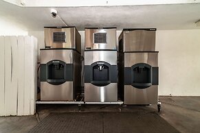 Motel 6 Palm Springs, CA - East - Palm Canyon