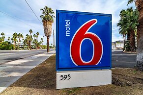 Motel 6 Palm Springs, CA - East - Palm Canyon