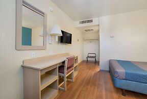 Motel 6 Grand Junction, CO