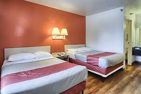 Motel 6 New Cumberland, PA - Harrisburg - Hershey South