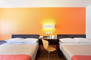 Motel 6 East Brunswick, NJ