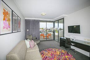 East Perth Suites Hotel