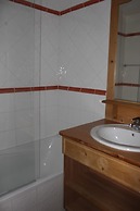 Praroustan by Actisource
