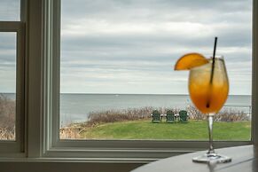 Stage Neck Inn