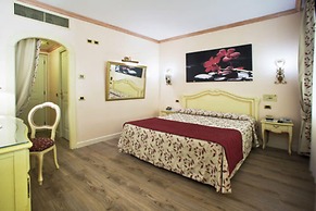 Vip's Motel Luxury Accommodation & Spa