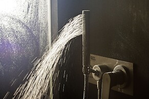 Vip's Motel Luxury Accommodation & Spa