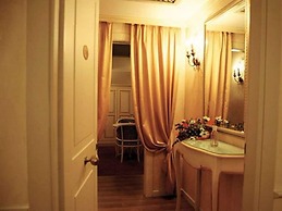 Vip's Motel Luxury Accommodation & Spa