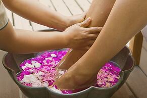 Summer Island Maldives