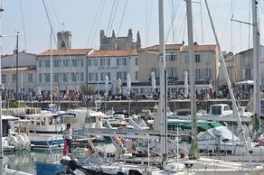 Hotel Du Port