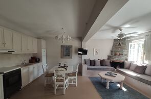 Porto Koundouros Villas