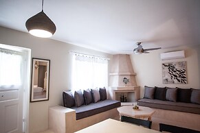 Porto Koundouros Villas