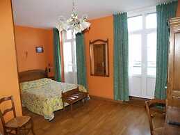 Hotel De Calais