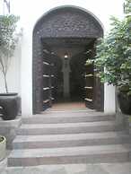 Asmini Palace Hotel