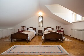 Penthouse the Best Old Town View