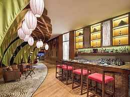 Pullman New Delhi Aerocity Hotel