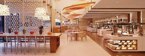 Pullman New Delhi Aerocity Hotel