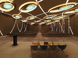 Pullman New Delhi Aerocity Hotel