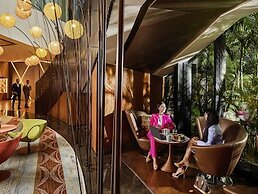 Pullman New Delhi Aerocity Hotel