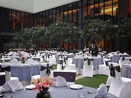 Pullman New Delhi Aerocity Hotel